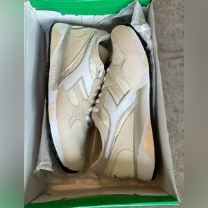 New Mens Diadora Sneakers